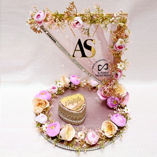 Engagement Ring Platter / Tray with Names - Lilac